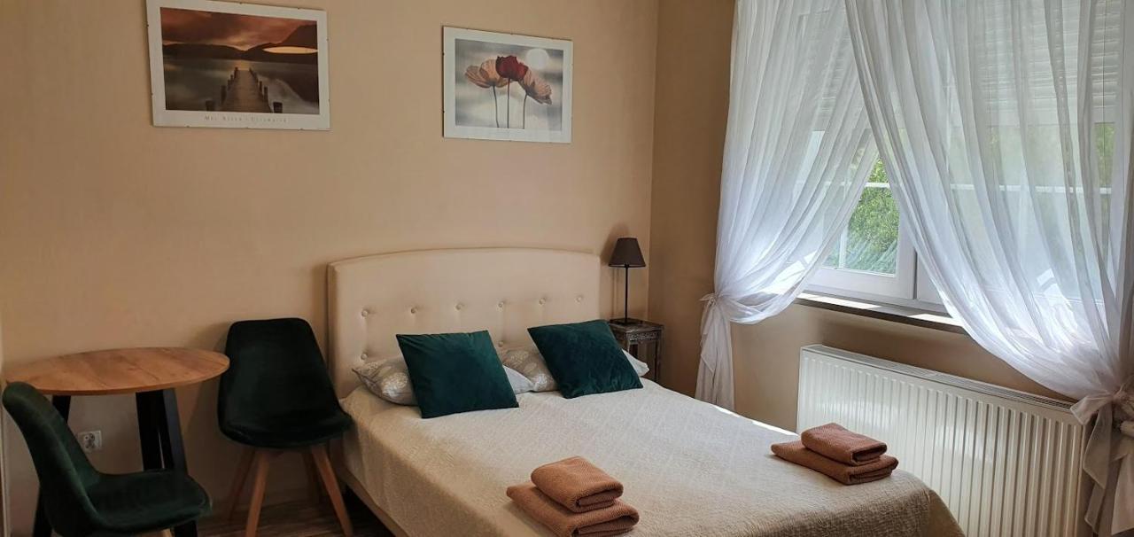 Pokoje Goscinne Mizera Kudowa-Zdroj Dış mekan fotoğraf